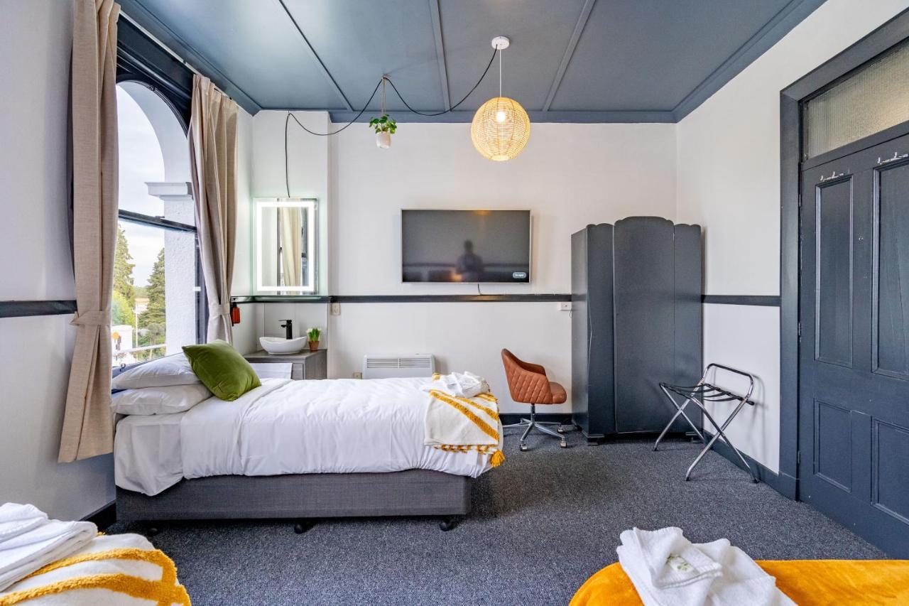 Railway Hotel Winton Экстерьер фото