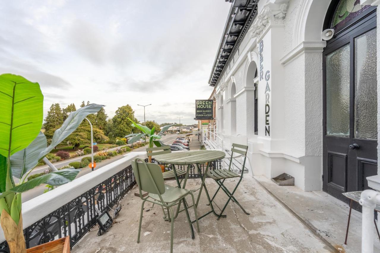 Railway Hotel Winton Экстерьер фото